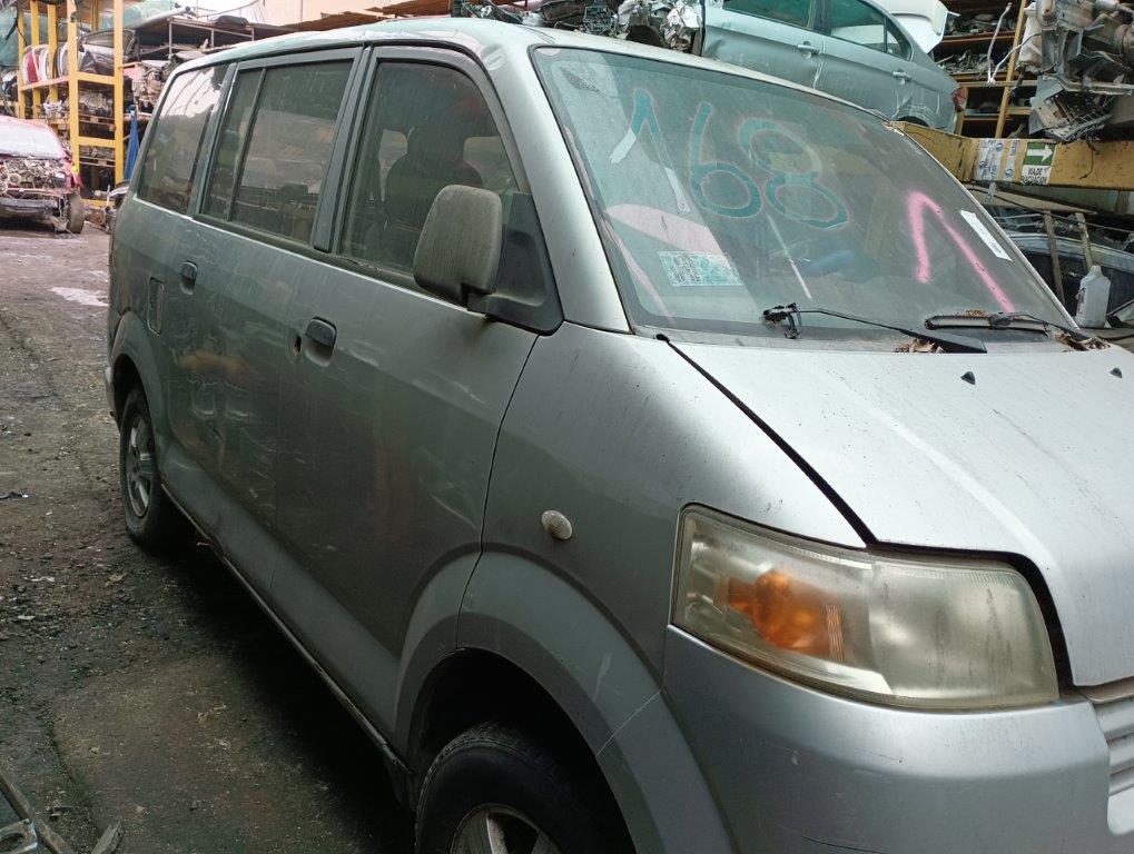  Suzuki APV 2006    EN DESARME